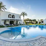 Hotiday Masseria 4*