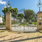 Hotell Hotiday Masseria
