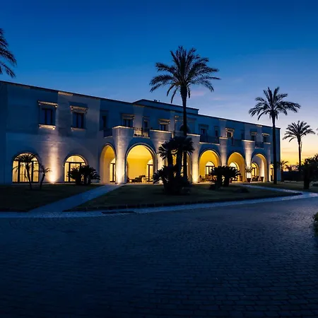 Hotiday Masseria Hotel 4*