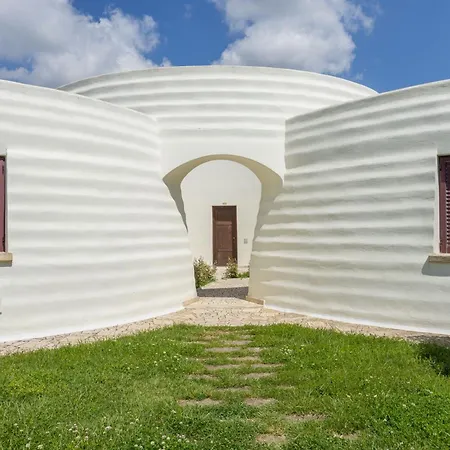 Hotiday Masseria Hotel 4*